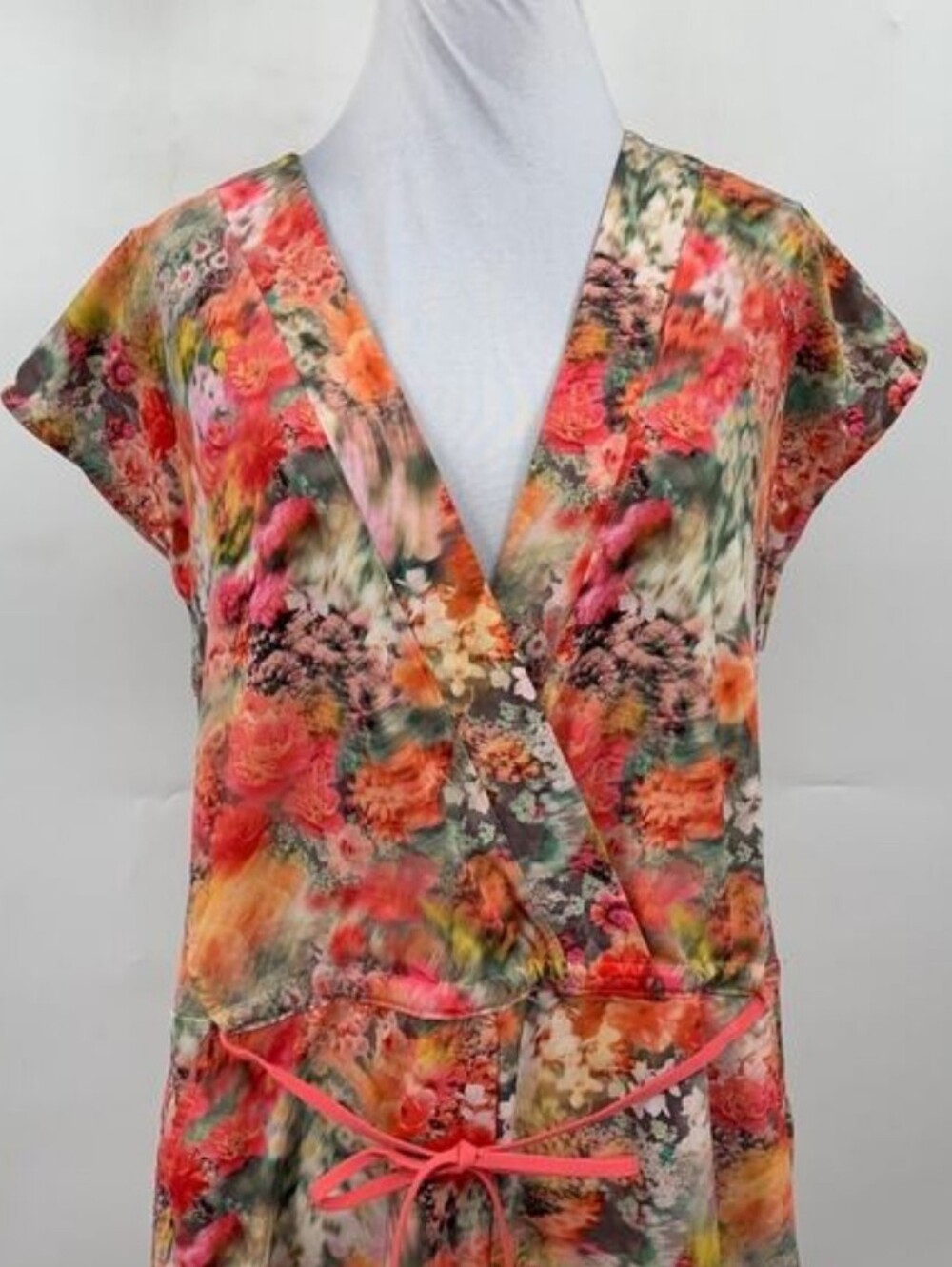 Athleta Marlow Floral Romper Large Tie Waist V Neck Cap Sleeve - Picture 5 of 15